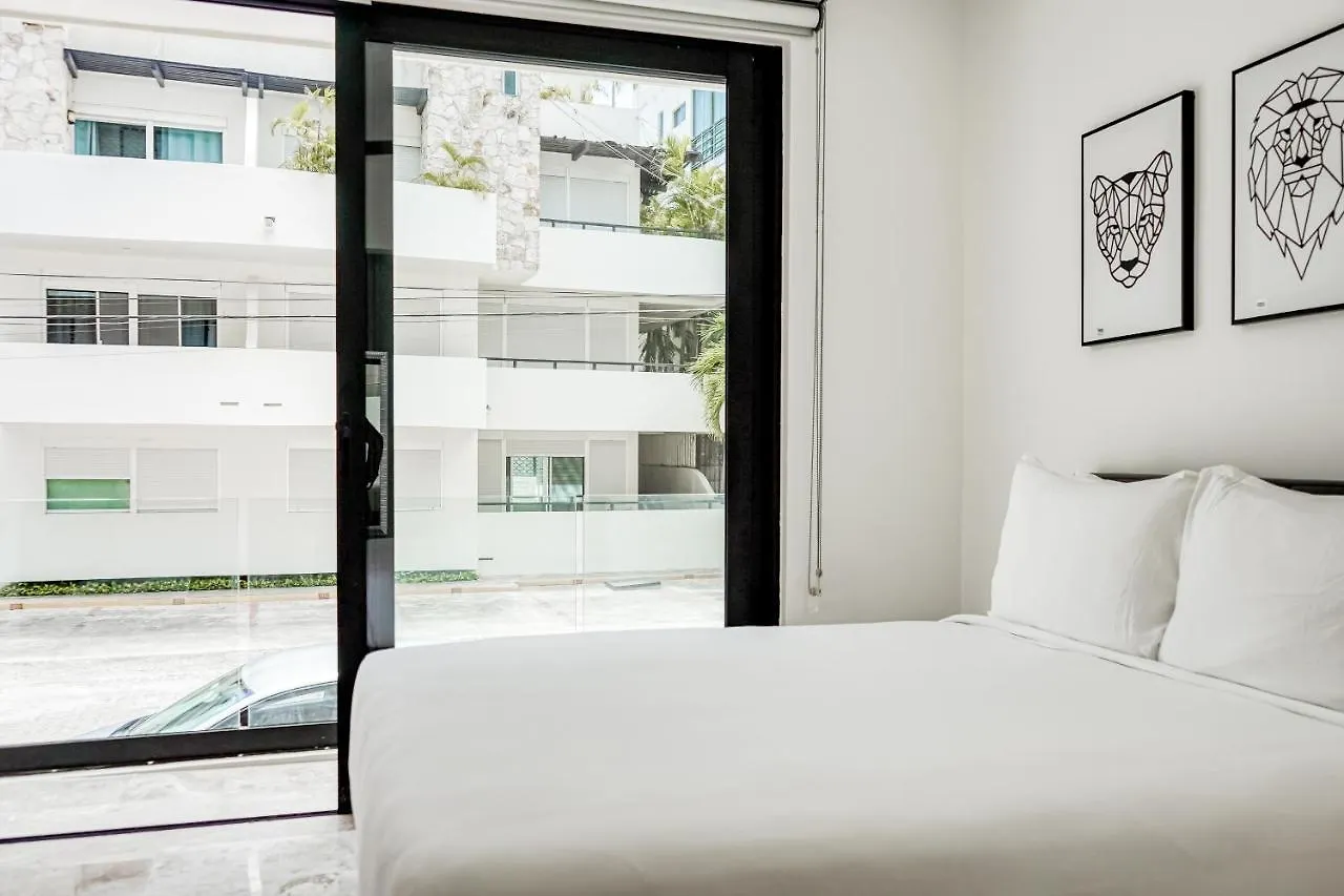 신데 델 카르멘 Bahay 104 아파트 0*, 신데 델 카르멘 멕시코
